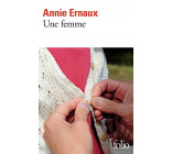 UNE FEMME